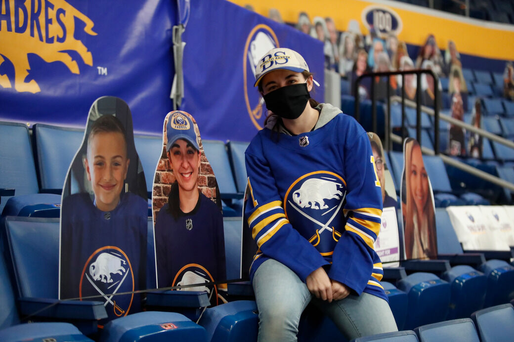 Sabres defeat Rangers 3-2 in shootout